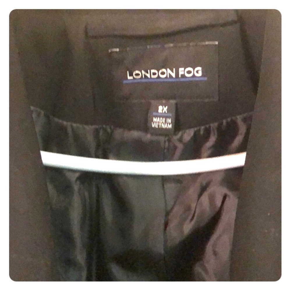 Coat - Picture 2 of 5